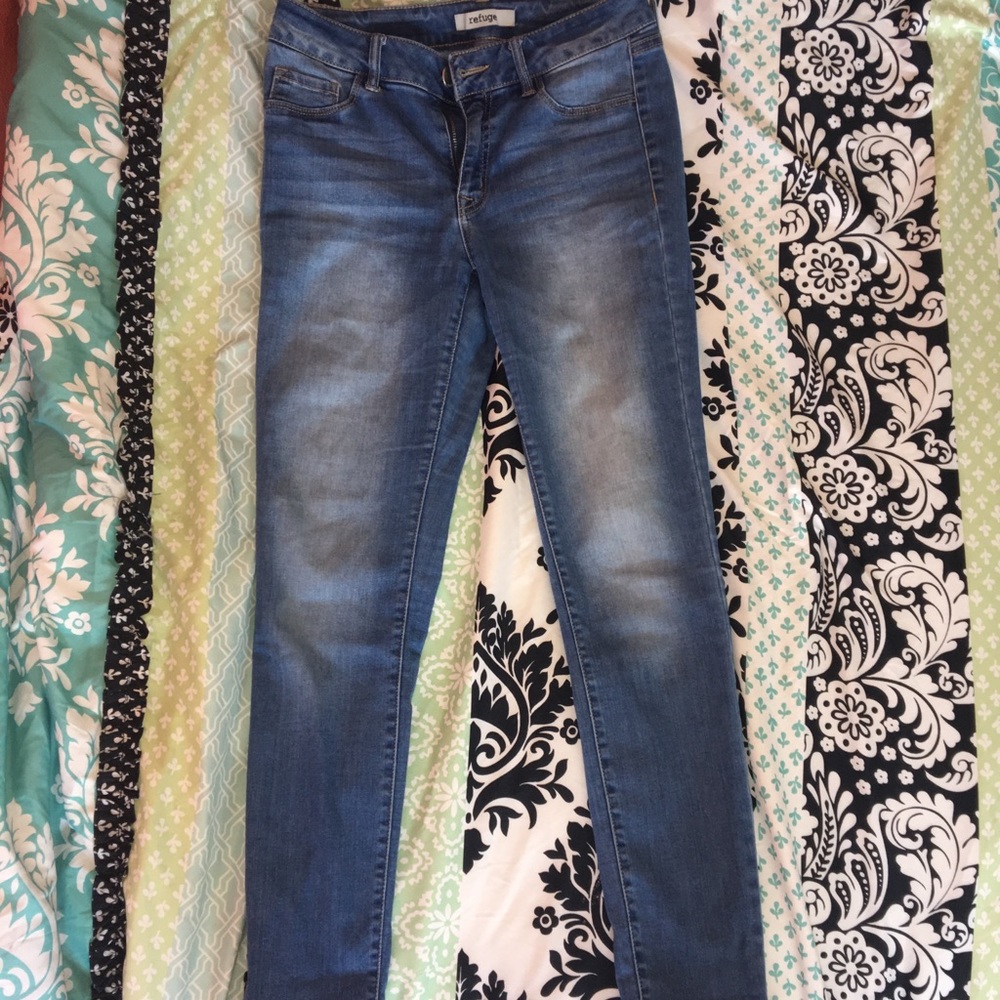 Medium Wash Skinny Jeans